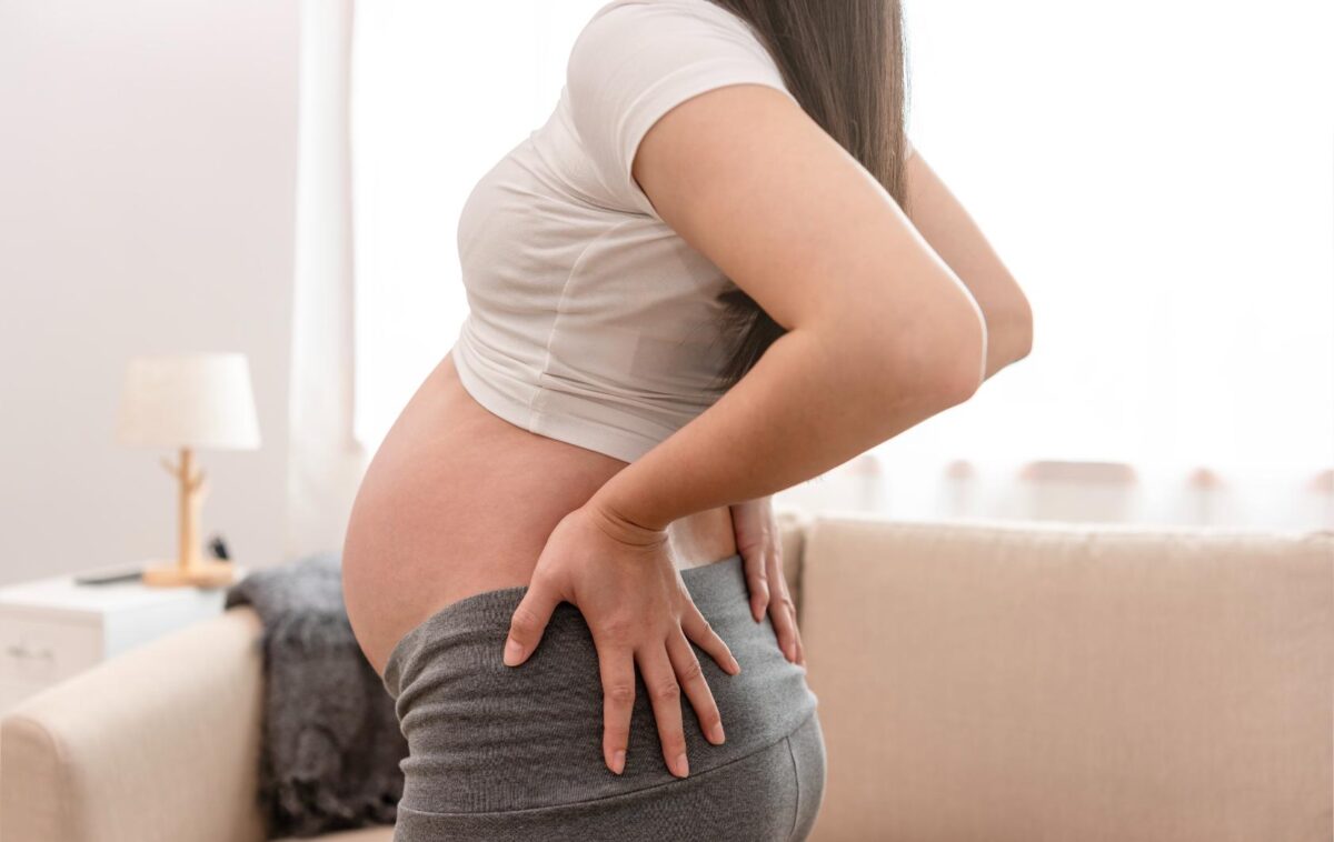 Mal de dos femme enceinte